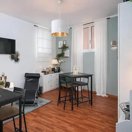 Hotiday Castello アパートホテル ラ・スペツィア